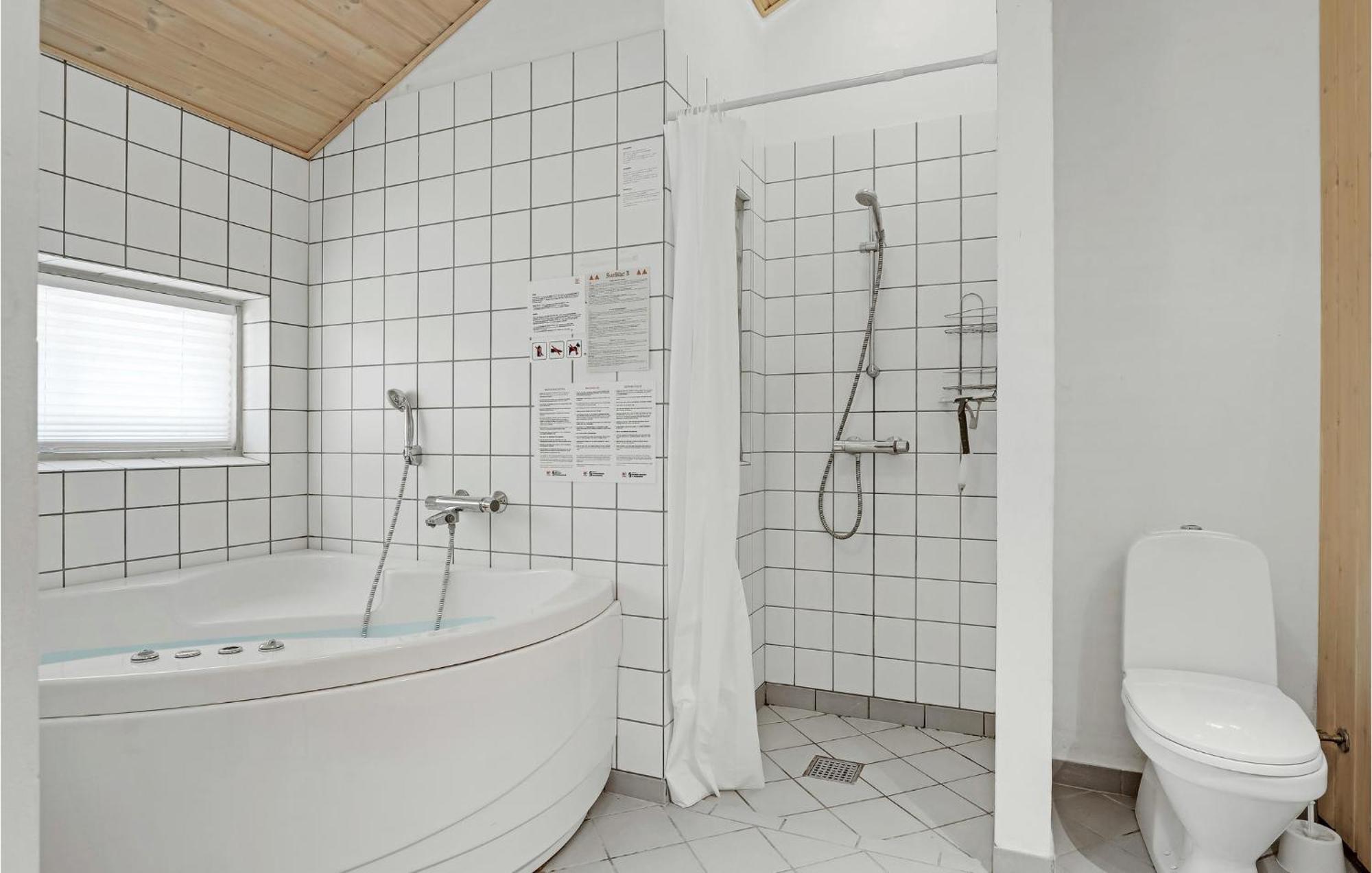 Awesome Home In Nexo With Sauna Snogebaek Luaran gambar